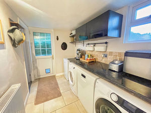 Photo 14- click for photo gallery